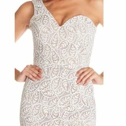 Dress The Population Magnolia Dress Bride 9 Dress The Population Magnolia Dress Bride