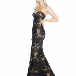 Dress The Population Nicolette Gown