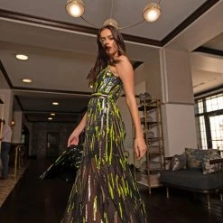 Dress The Population Statement Sequins Samira Dress