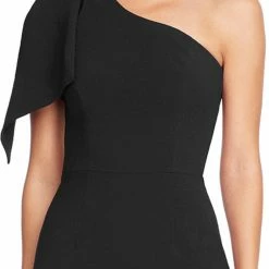 Dress The Population Tiffany Dress